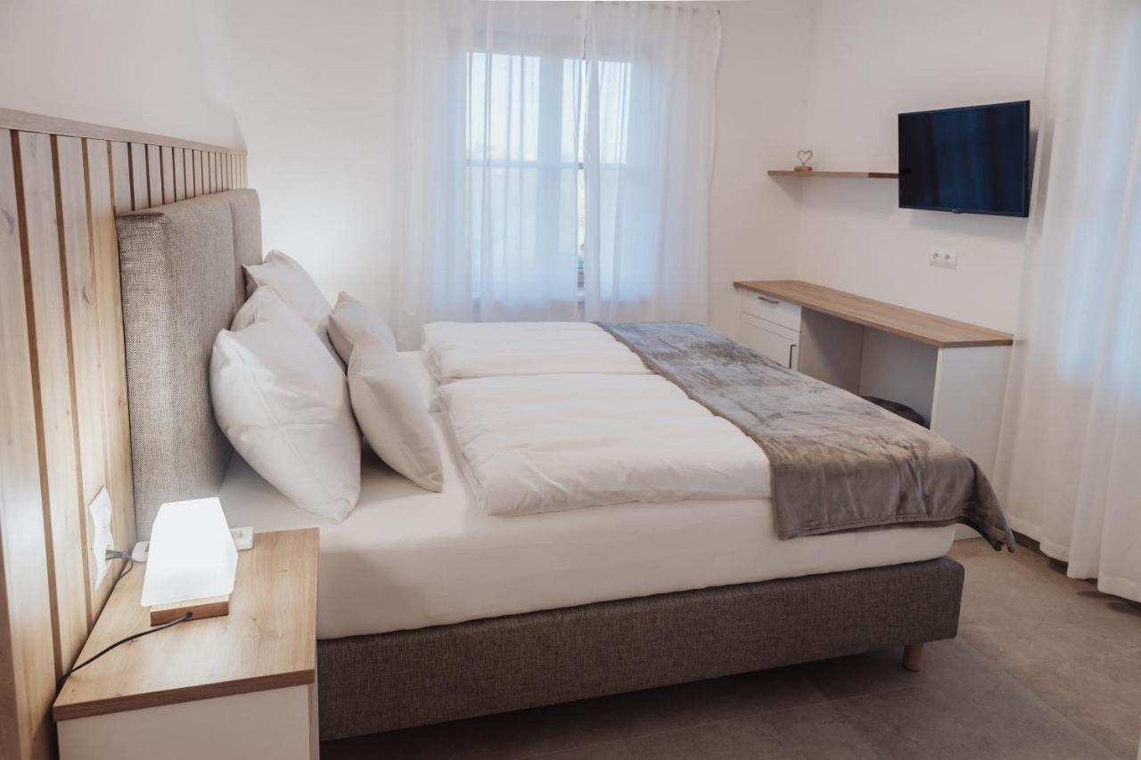 Grenzblick Villa Csejke Kültér fotó